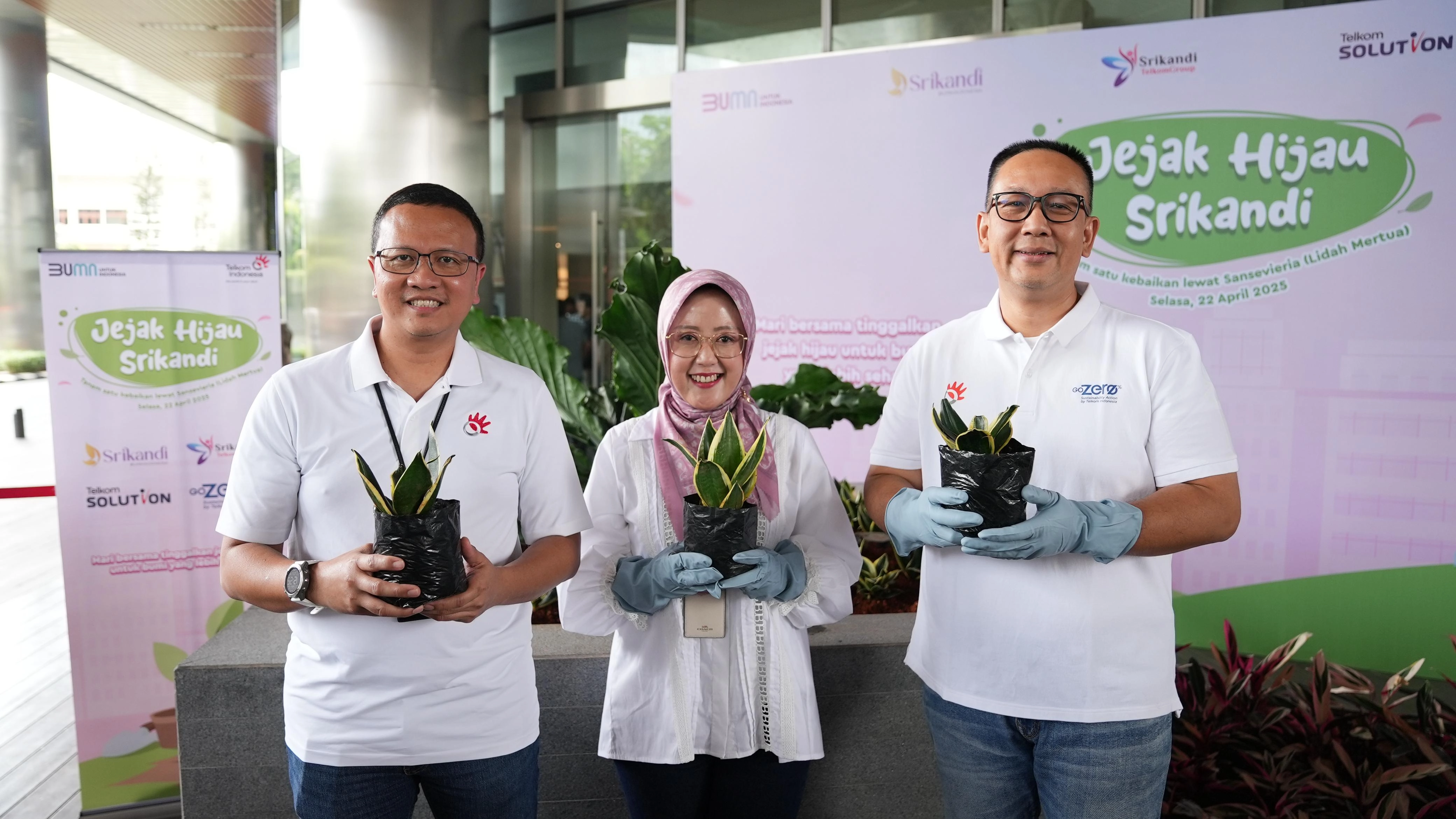 Perkuat Aksi ESG GoZero%, TelkomGroup Gelar Program Jejak Hijau Srikandi